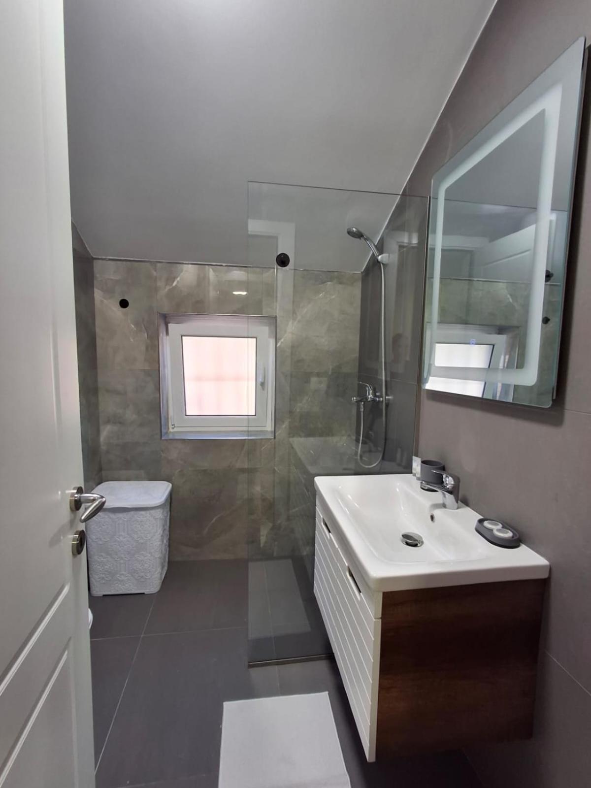 New Fabulous Attic - Modern And Stylish Apartamento *