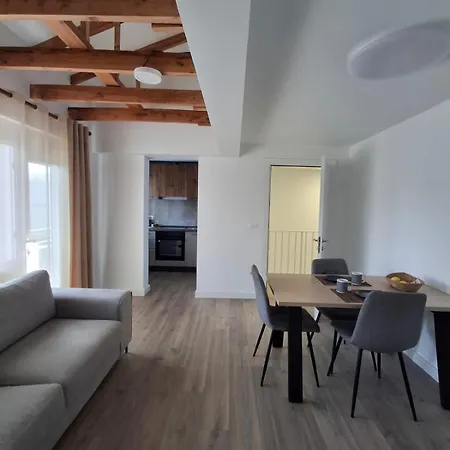 New Fabulous Attic - Modern And Stylish Apartment Tirana Exterior photo