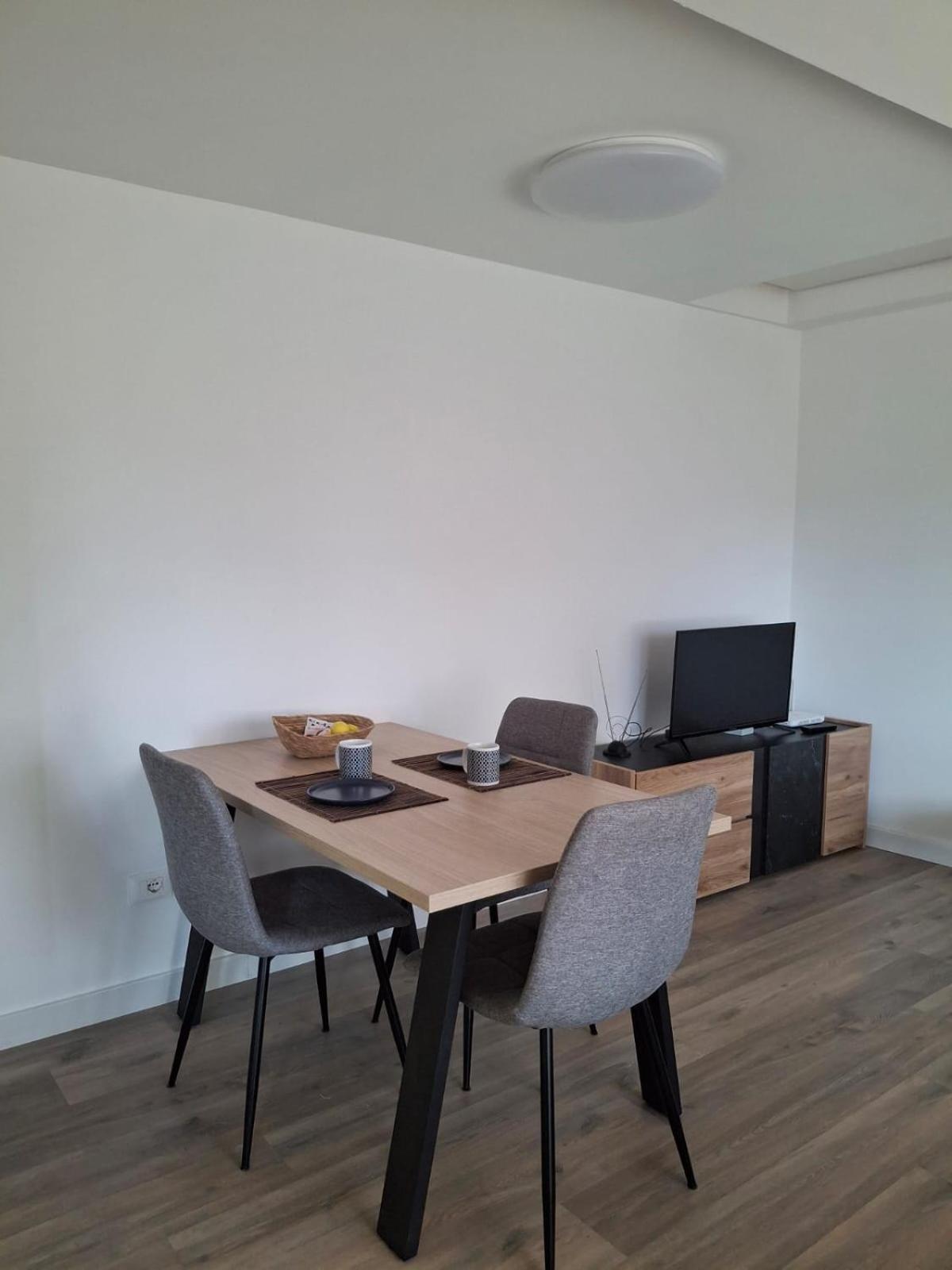 New Fabulous Attic - Modern And Stylish Apartment